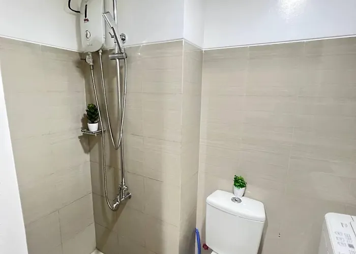 Apartment Unistay Shore Res W Bal Bay View Nr Moa *