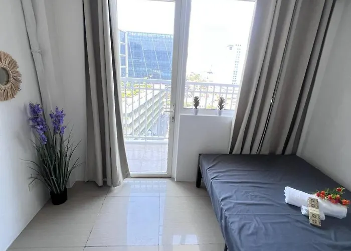Unistay Shore Res W Bal Bay View Nr Moa
